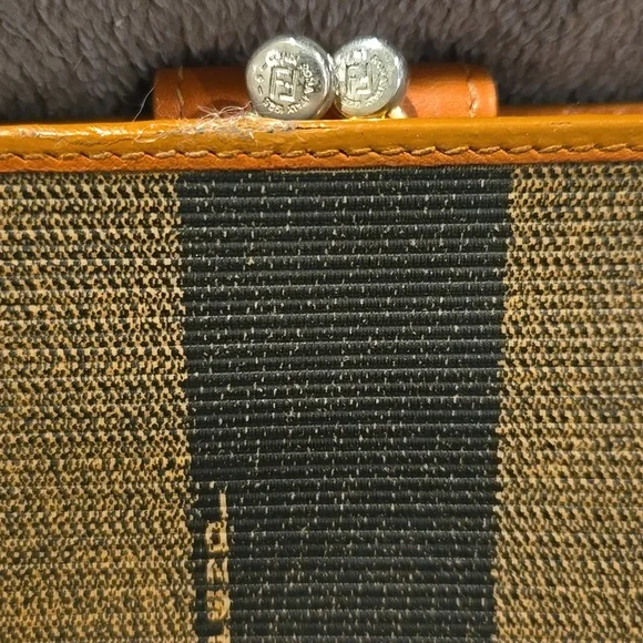 Fendi Kisslock Rehab Wallet Brown and Black Striped - Picture 10 of 16